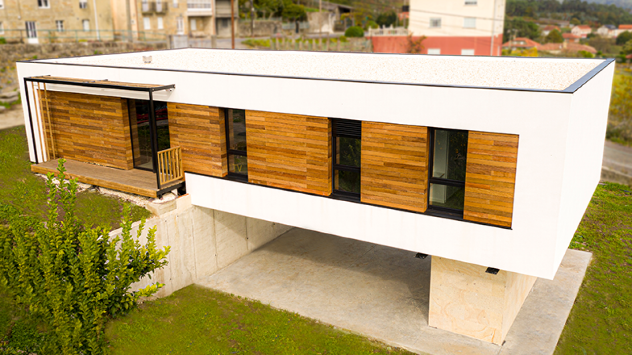 Conoce el mejor sistema para construcción industrializada aplicado en esta  vivienda de Galicia - Thermochip